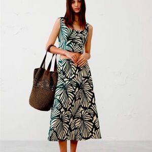 Banana Republic Green and Cream two piece set.